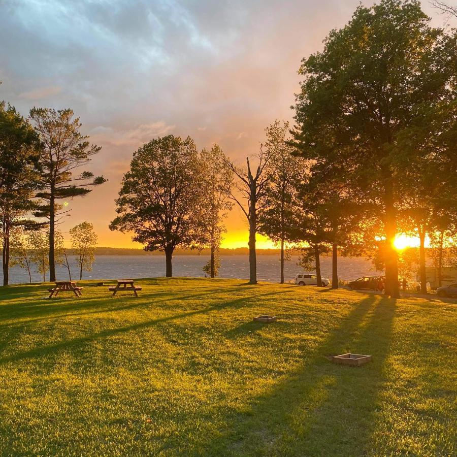 Stoco Lake Lodge Tweed Bagian luar foto